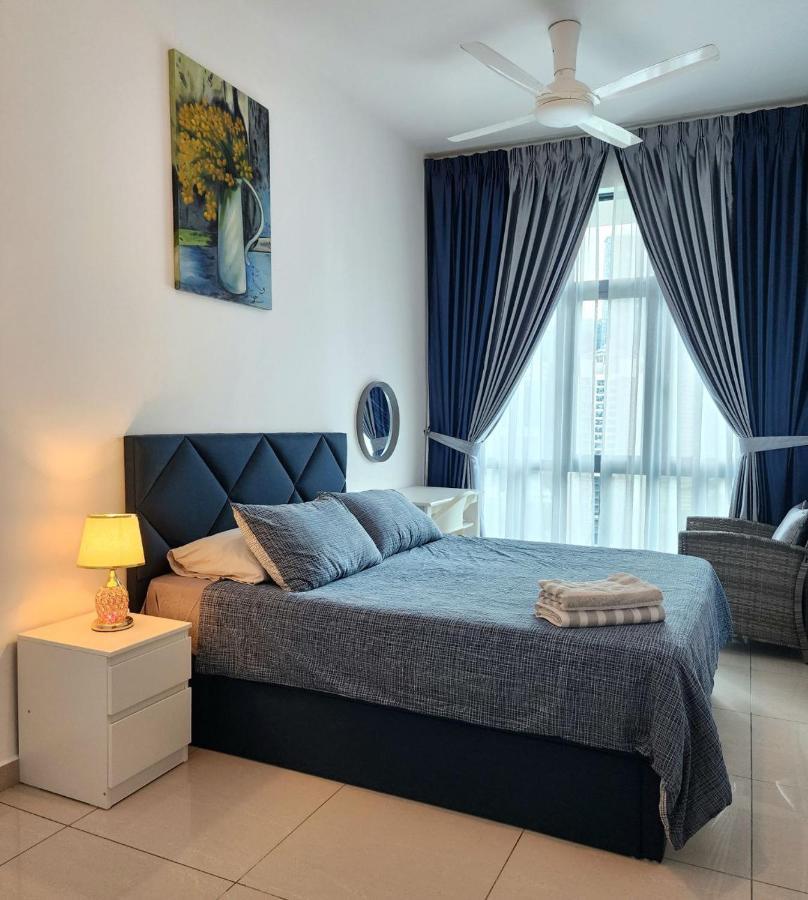 Klcc View Condo Stay Kuala Lumpur Bagian luar foto